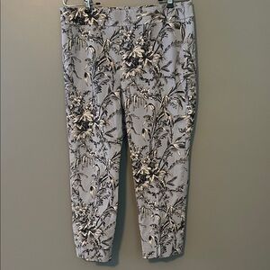 Talbots Black and Gray Botanical Print Capris